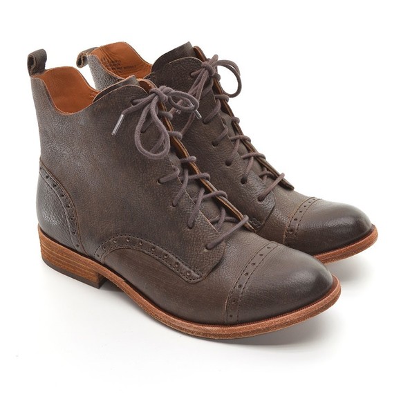 Kork-Ease Shoes - Kork-Ease Yoni Perf Cap Toe Lace Up Boots 36.5 / 6 New
